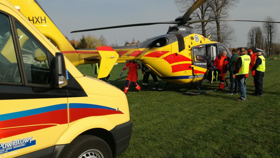 Wypadek Lotnicze Pogotowie Ratunkowe W Pi Awie Dolnej