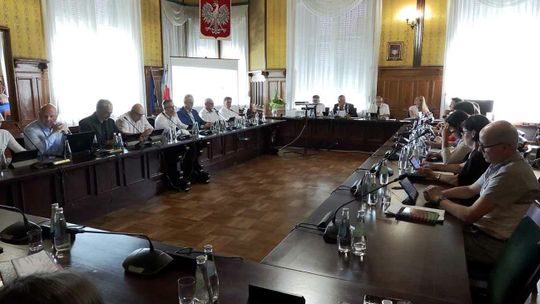 Absolutorium dla Burmistrza Bielawy dr Andrzeja Hordyja