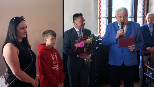 Absolutorium, doceniony sportowiec i wzruszające pożegnanie: XXIX Sesja Rady Miejskiej w Nowej Rudzie