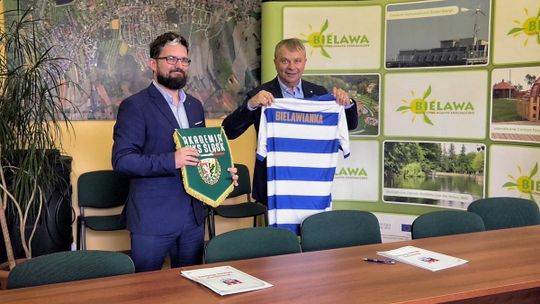 AKADEMIA ŚLĄSKA WROCŁAW RÓWNIEŻ W BIELAWIE