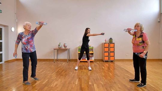 AKTYWNY SENIOR - KREATYWNY SENIOR – ĆWICZENIA RUCHOWE CZ. 2