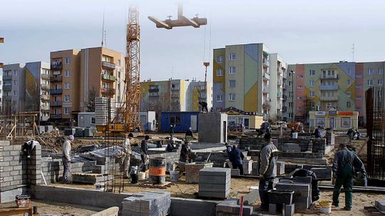  BĘDĄ CZASOWE BRAKI WODY NA DZIERŻONIOWSKIM OSIEDLU