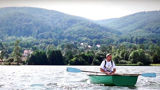 BIELAWA W TELEDYSKU "ODRODZONY"