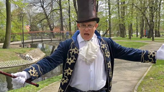 BIELAWA WALCZY O PLAC ZABAW NIVEA