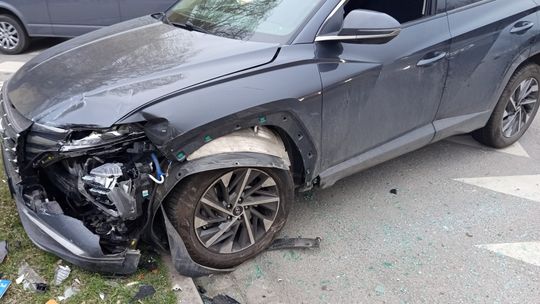 Bielawa. Zderzenie Forda i Hyundaia na Andersa Bielawa. Zderzenie Forda i Hyundaia na Andersa