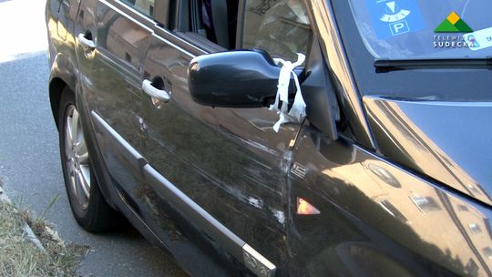 Bielawa, zderzenie Renault z autobusem