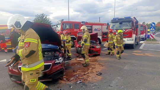 Bielawa. Zderzenie Volvo z BMW