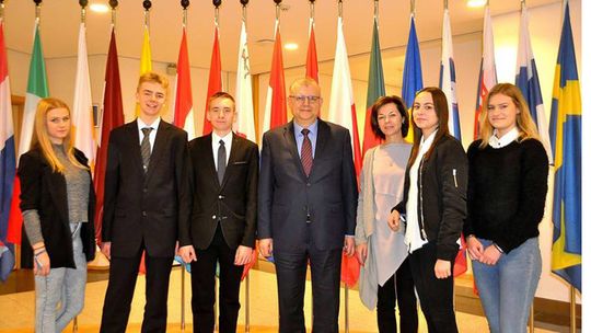 BIELAWSCY LICEALIŚCI W PARLAMENCIE EUROPEJSKIM