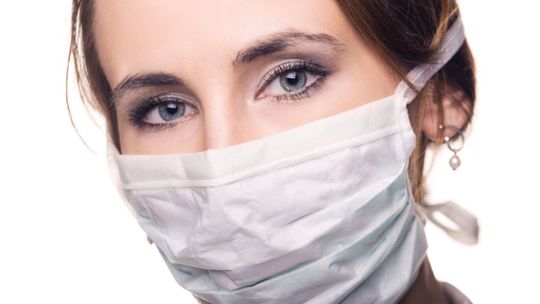 BIELAWSKA FIRMA SZYJE MEDYCZNE MASKI ANTYWIRUSOWE 