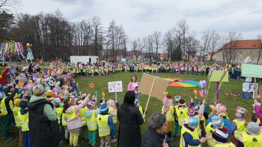 Bielawskie przedszkolaki przywitały wiosnę