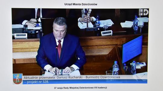 BUDŻET NA 2022 ROK BĘDZIE TRUDNY, ALE DOBRY DLA DZIERŻONIOWA. DLACZEGO?