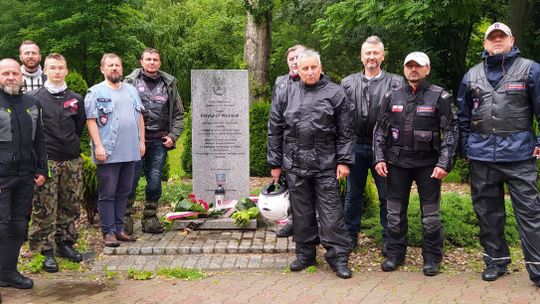 Członkowie elitarnej Jednostki Wojskowej GROM w Dzierżoniowie