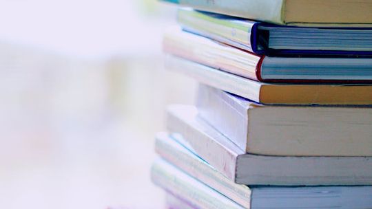 Dlaczego warto korzystać z księgarni internetowej?