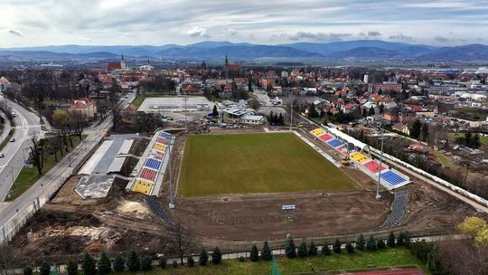 Do zakończenia rewitalizacji stadionu w Dzierżoniowie coraz bliżej