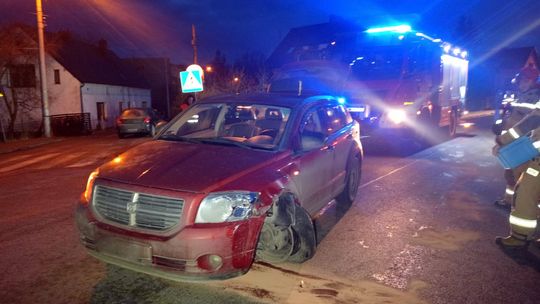 Dobrocin. Zderzenie osobówek