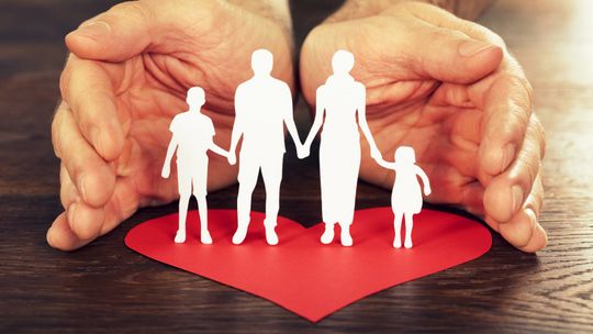 DODATKOWE PIENIĄDZE W DZIERŻONIOWIE NA PRACĘ Z RODZICAMI 