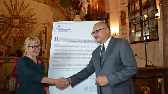 DOLNY ŚLĄSK PIERWSZYM WOJEWÓDZTWEM Z KARTĄ RÓWNOŚCI