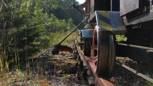 DOLNY ŚLĄSKI OTRZYMAŁ OD PKP SA. 8 ODCINKÓW LINII KOLEJOWYCH. NAWET TE, KTÓRYCH NIE MA