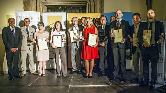 DOMINO UHONOROWANE DOLNOŚLĄSKIM CERTYFIKATEM GOSPODARCZYM 