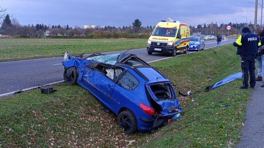 Dzierżoniów. Dachowanie na drodze do Włók