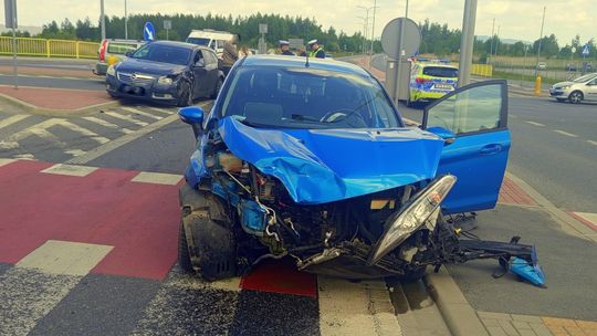 Dzierżoniów. Kolejne zderzenie na obwodnicy Dzierżoniów. Kolejne zderzenie na obwodnicy