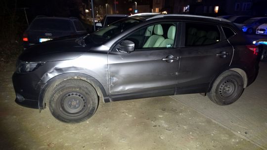 Dzierżoniów. Kolizja BMW z Nissanem