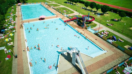 Dzierżoniów: Kto przebuduje odkryty basen? Czekamy na oferty Dzierżoniów: Kto przebuduje odkryty basen? Czekamy na oferty