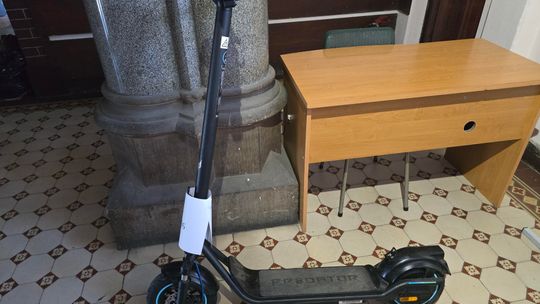 Dzierżoniów. Nietrzeźwy na hulajnodze
