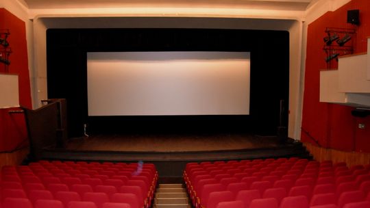 Dzierżoniów: Nowy ekran kina „Zbyszek”