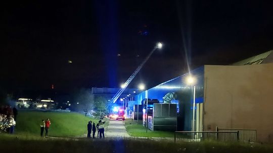 Dzierżoniów. Pożar lini produkcyjnej w zakładzie na strefie