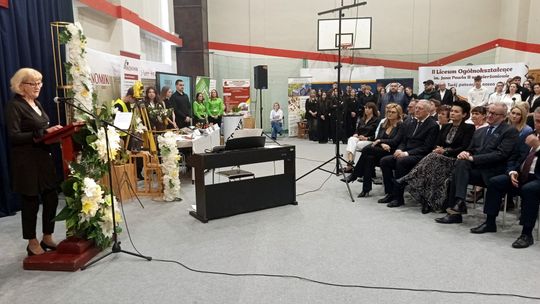 Dzierżoniów. Prezentacje Szkół Ponadpodstawowych.