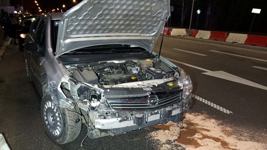 Dzierżoniów, zderzenie Opla z Volkswagenem na Batalionów Chłopskich