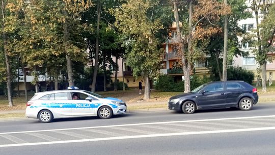 Dzierżoniów. Zderzenie Seata z Audi na Piastowskiej