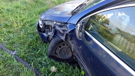 Dzierżoniów. Zderzenie Volkswagena ze Skodą