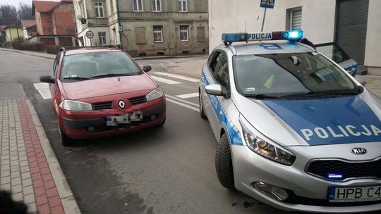 DZIERŻONIOWSCY POLICJANCI ODZYSKALI SKRADZIONY SAMOCHÓD
