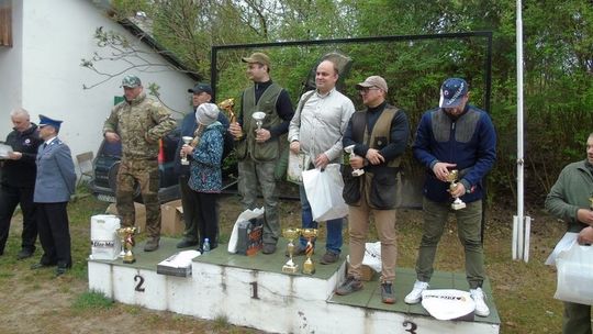 DZIERŻONIOWSKI POLICJANT VICE MISTRZEM VII DOLNOŚLĄSKICH ZAWODACH STRZELECKICH SŁUŻB MUNDUROWYCH