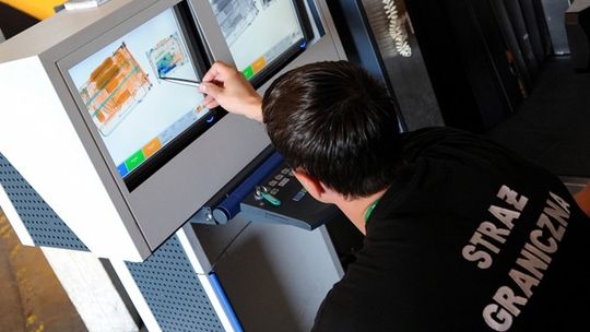 EWAKUACJA PORTU LOTNICZEGO WE WROCŁAWIU