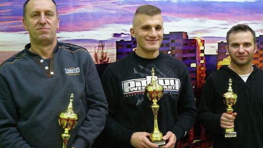 GULIK NAJLEPSZYM SZACHISTĄ ZIEMI DZIERŻONIOWSKIEJ