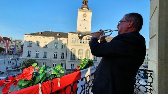 HEJNAŁ POWIATU DZIERŻONIOWSKIEGO OFICJALNYM SYMBOLEM REGIONU