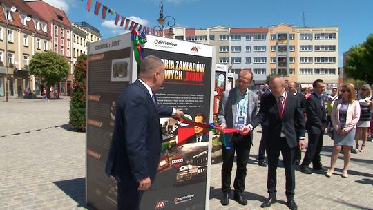 HISTORIA DIORY W FORMIE KOMIKSU