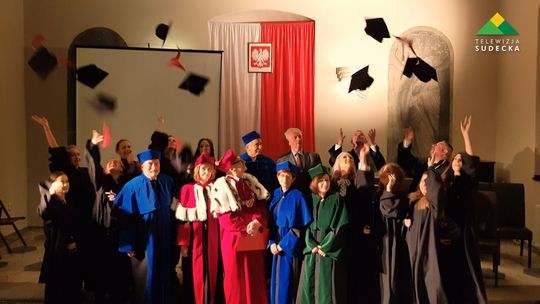 INAUGURACJA ROKU AKADEMICKIEGO WYŻSZEJ SZKOŁY MEDYCZNEJ W KŁODZKU