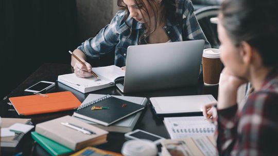 Internet dla studenta – jakie łącze wybrać do nauki i nie tylko?