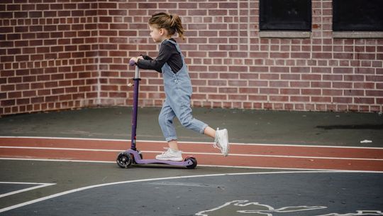 Jak dobrać buty dla dzieci?