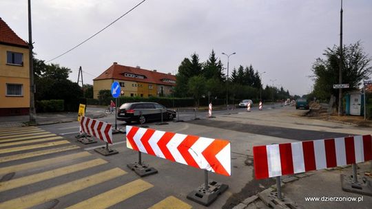 JAK DOJECHAĆ NA WIERZBOWĄ?