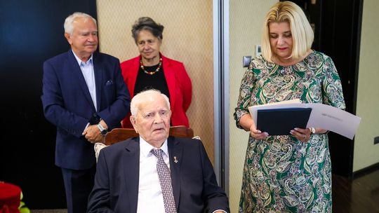 Jan Mielniczyn – żołnierz, sybirak, rzeźbiarz. Świętuje setne urodziny