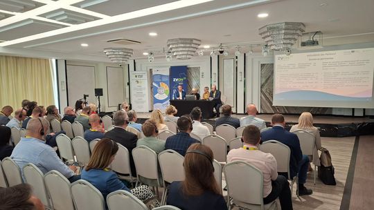 Jeden bilet na styku trzech granic?