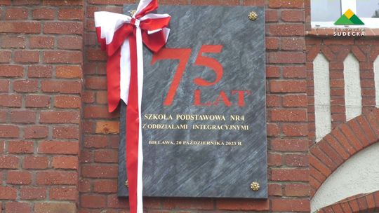 Jubileusz 75-lecia Szkoły Podstawowej nr 4 z Oddziałami Integracyjnymi w Bielawie