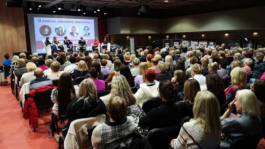 Jubileuszowe 10. Forum Kobiet w Dzierżoniowie