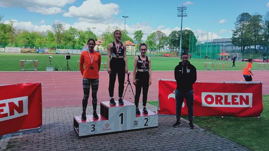 JULIA KRUK ZDOBYŁA SREBRNY MEDAL MISTRZOSTW DOLNEGO ŚLĄSKA