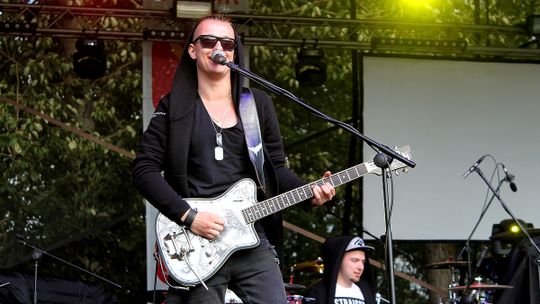 JUŻ PO RAZ KOLEJNY CENTRALA 57 NA SCENIE WOŚP W DZIERŻONIOWIE